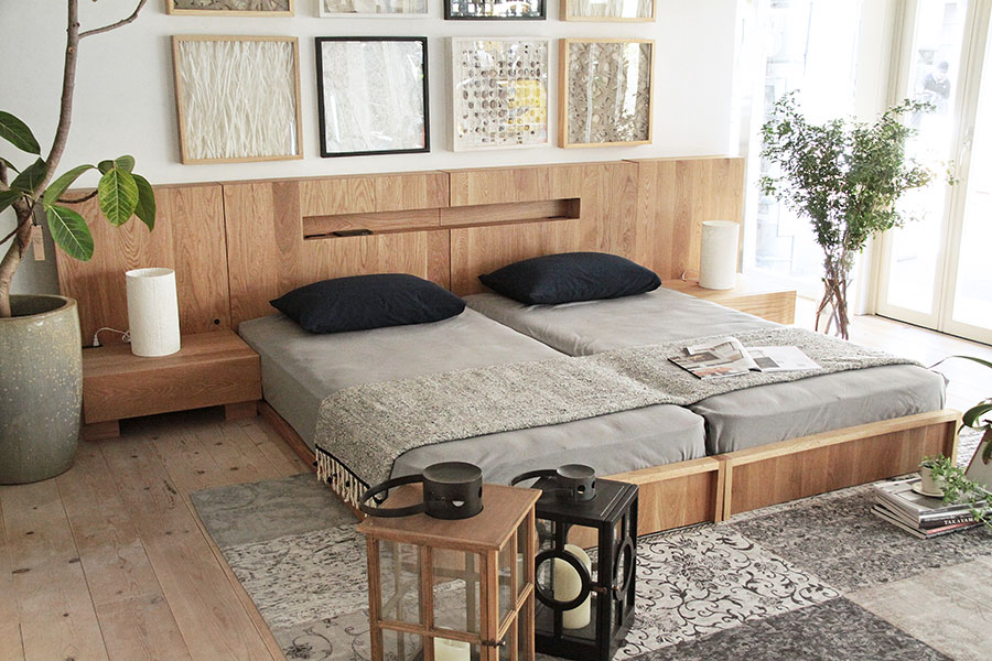 無垢ベッドフレーム