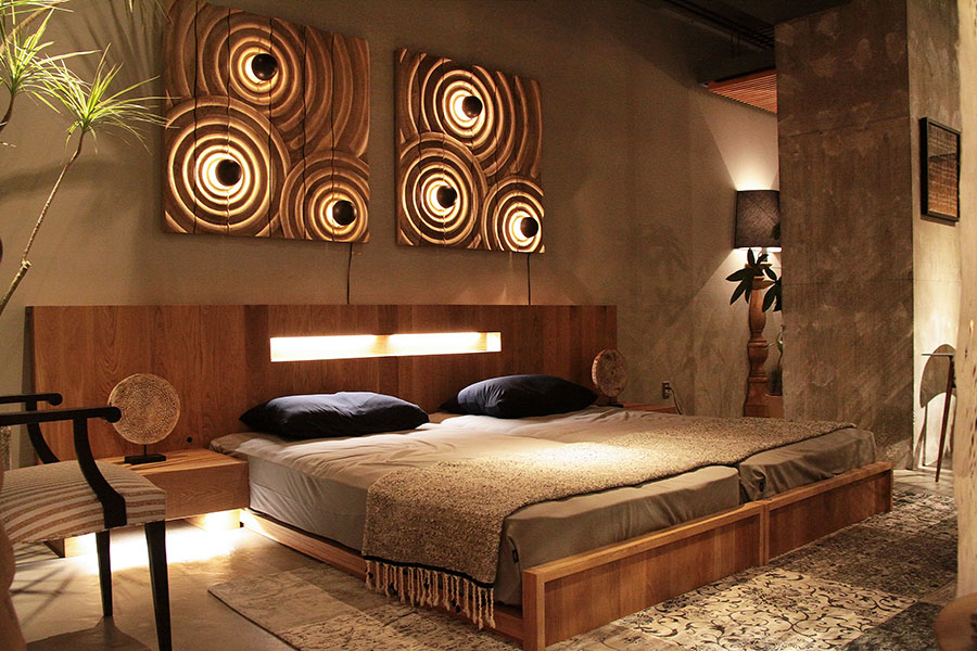 無垢材ベッドフレーム