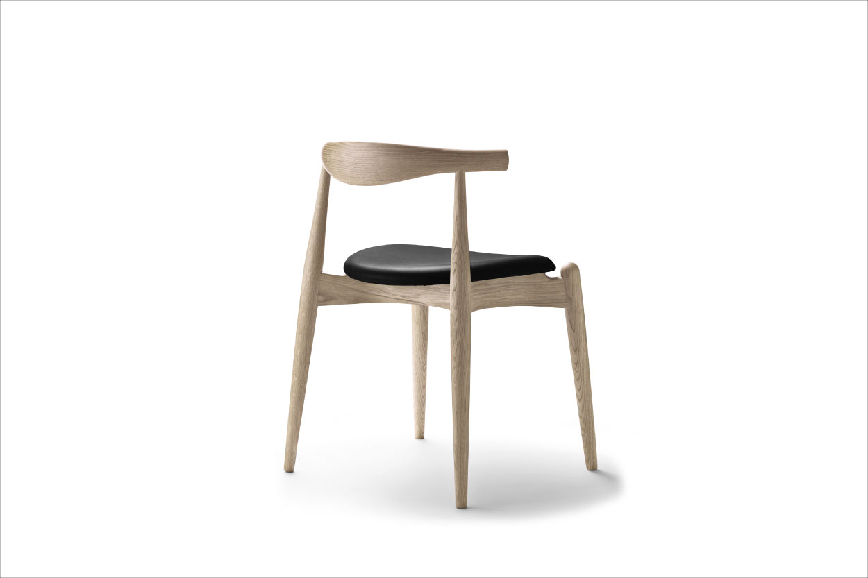 カールハンセン elbowチェア