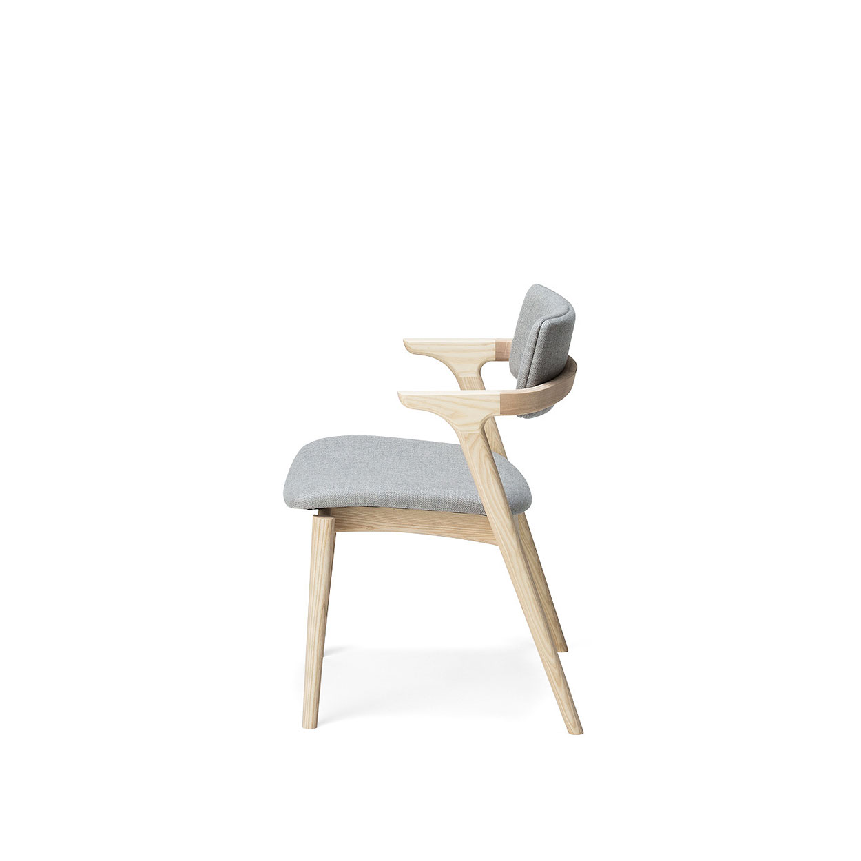 アッシュ材チェア