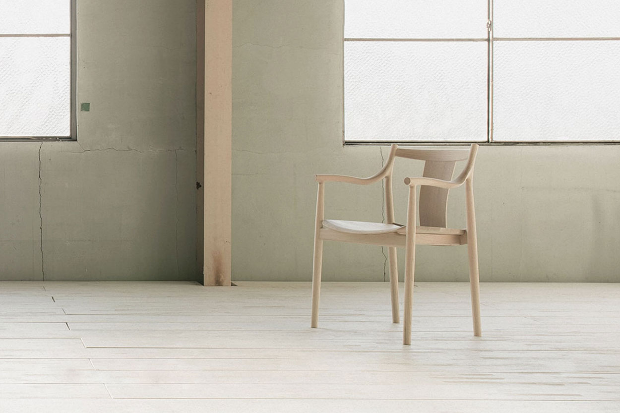 デザイナーズチェア