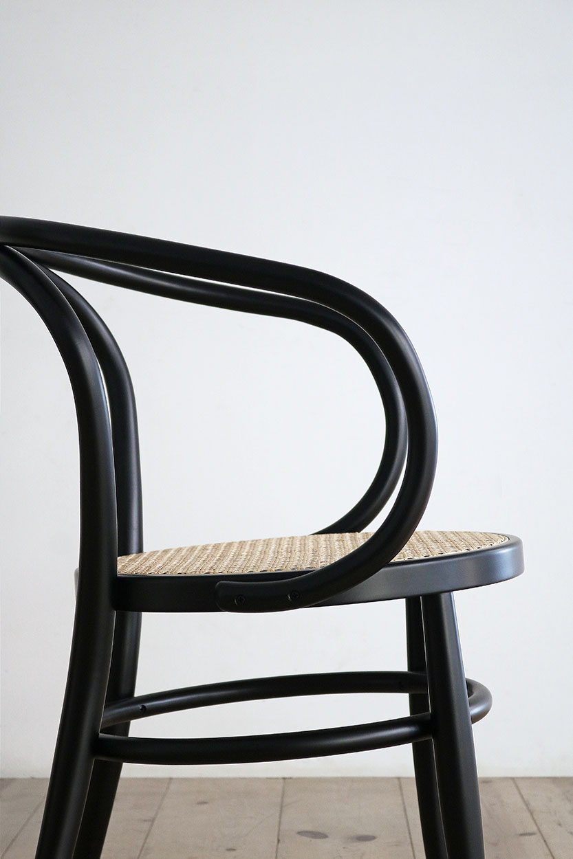 ブラックチェア