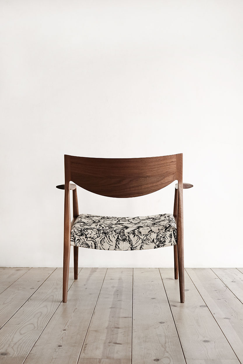 凛イージーチェア