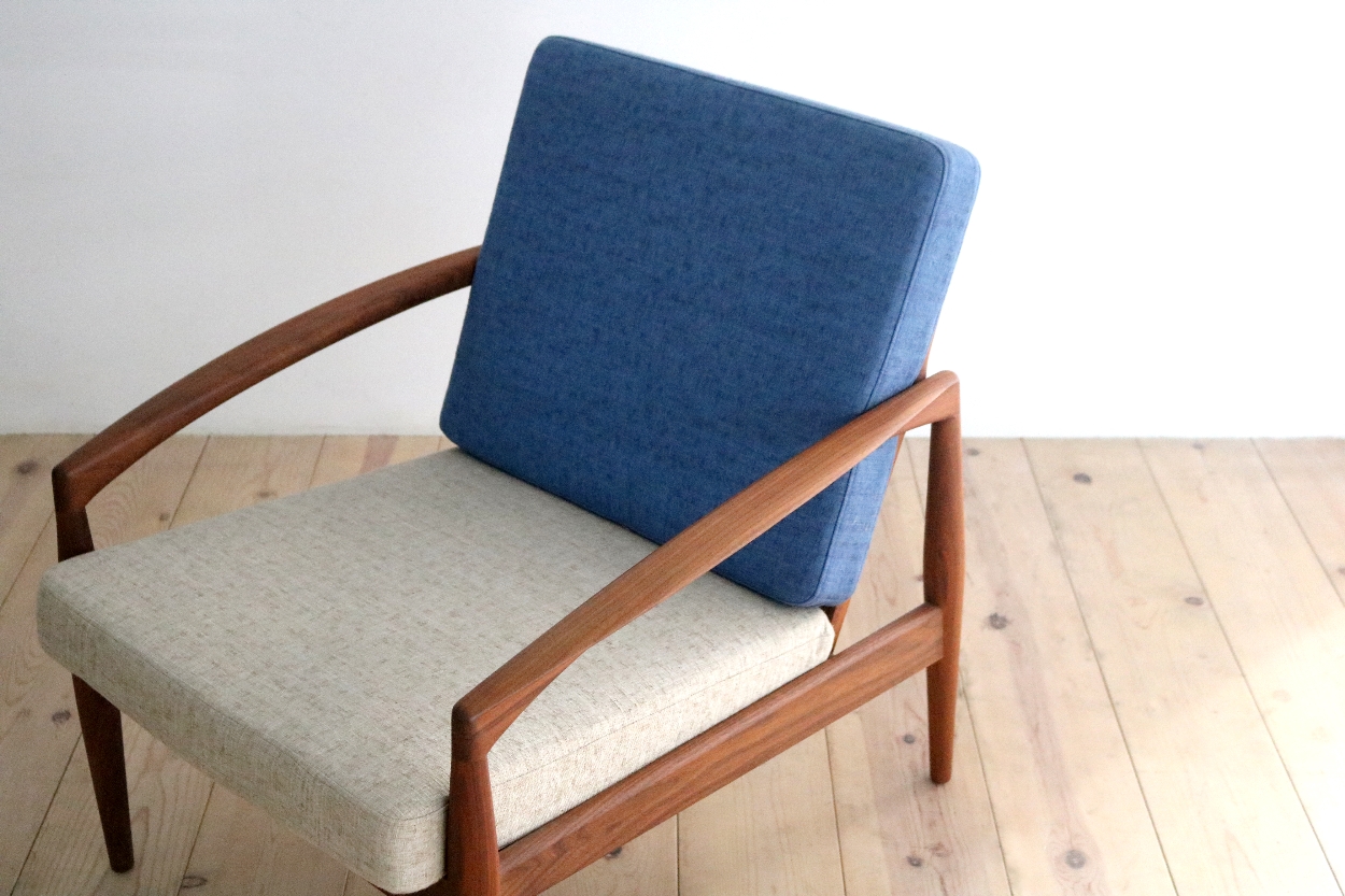 ペーパーナイフソファ