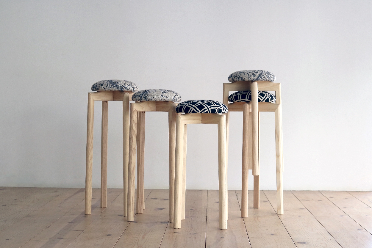 マッシュルームスツール