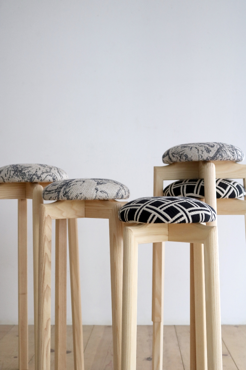 マッシュルームスツール