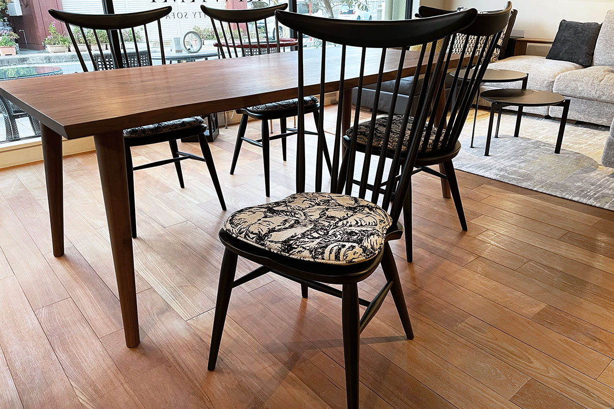 オークブラックチェア