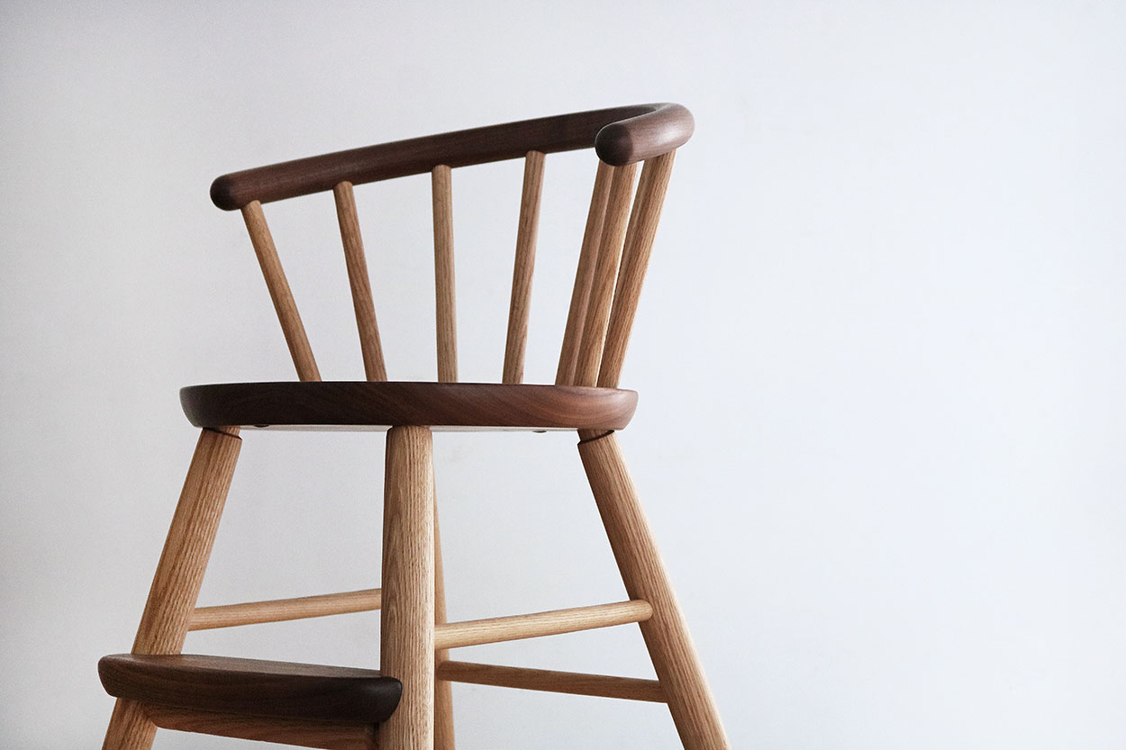 木の椅子