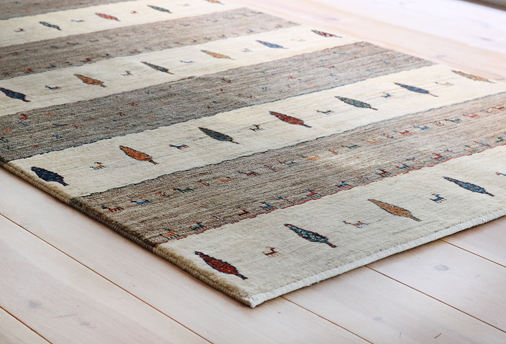 糸杉原毛ギャッベ