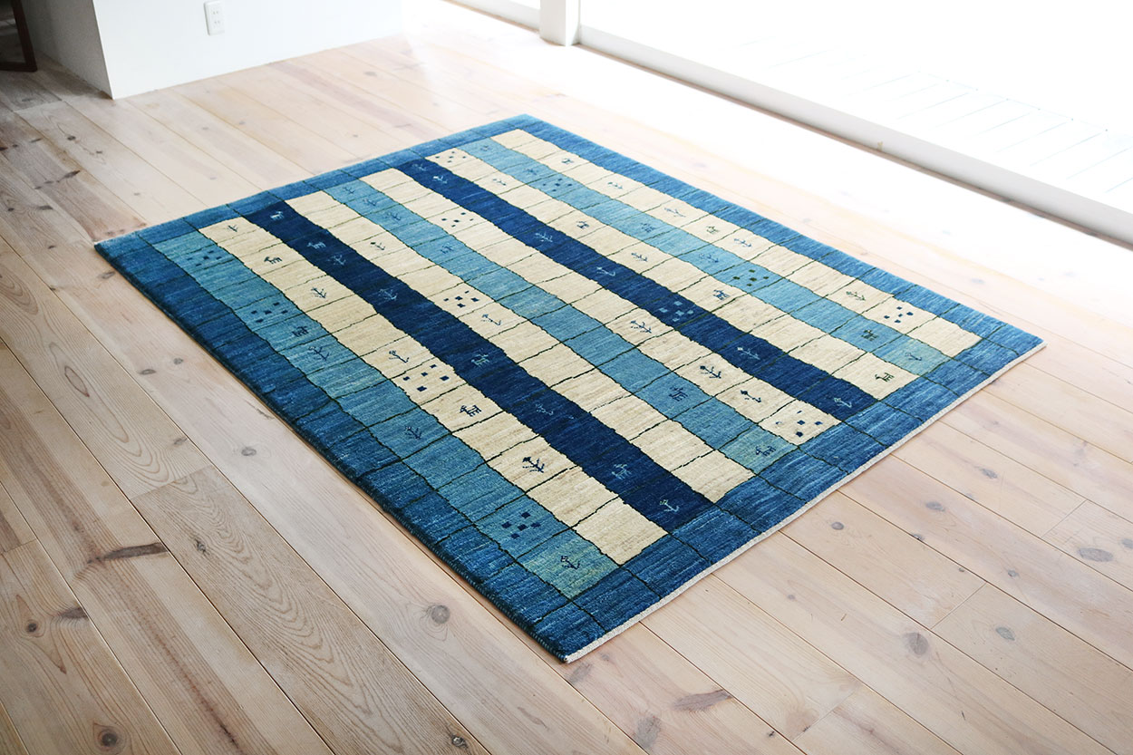 ブルーアートギャッベ