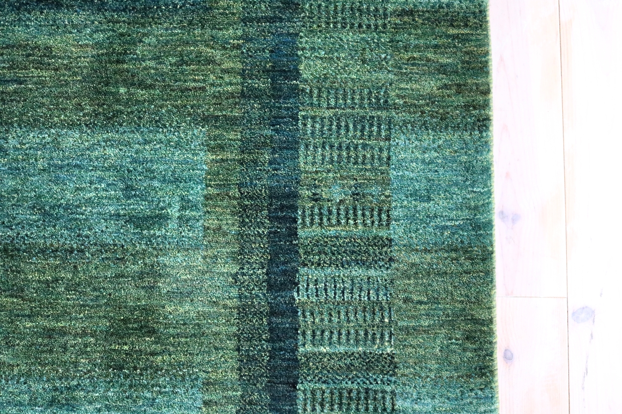 グリーングラデーションギャッベ"