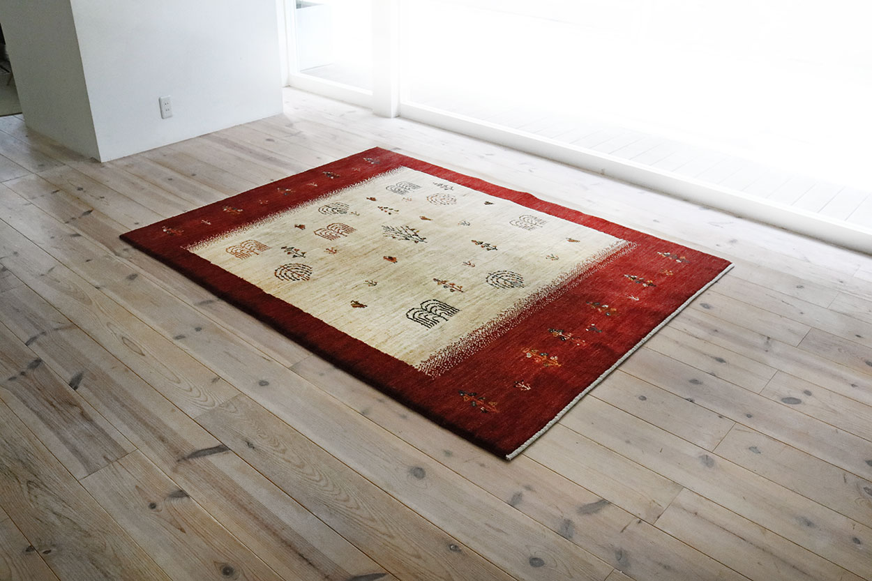 原毛カラフルギャッベ