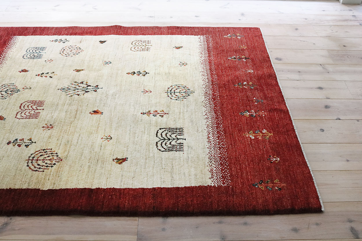 原毛カラフルギャッベ