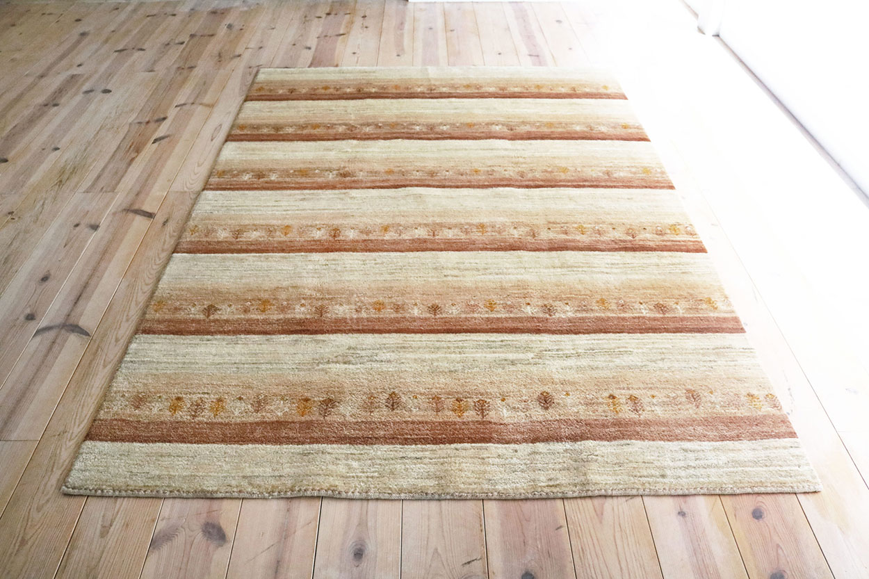 クルミグラデーションギャッベ