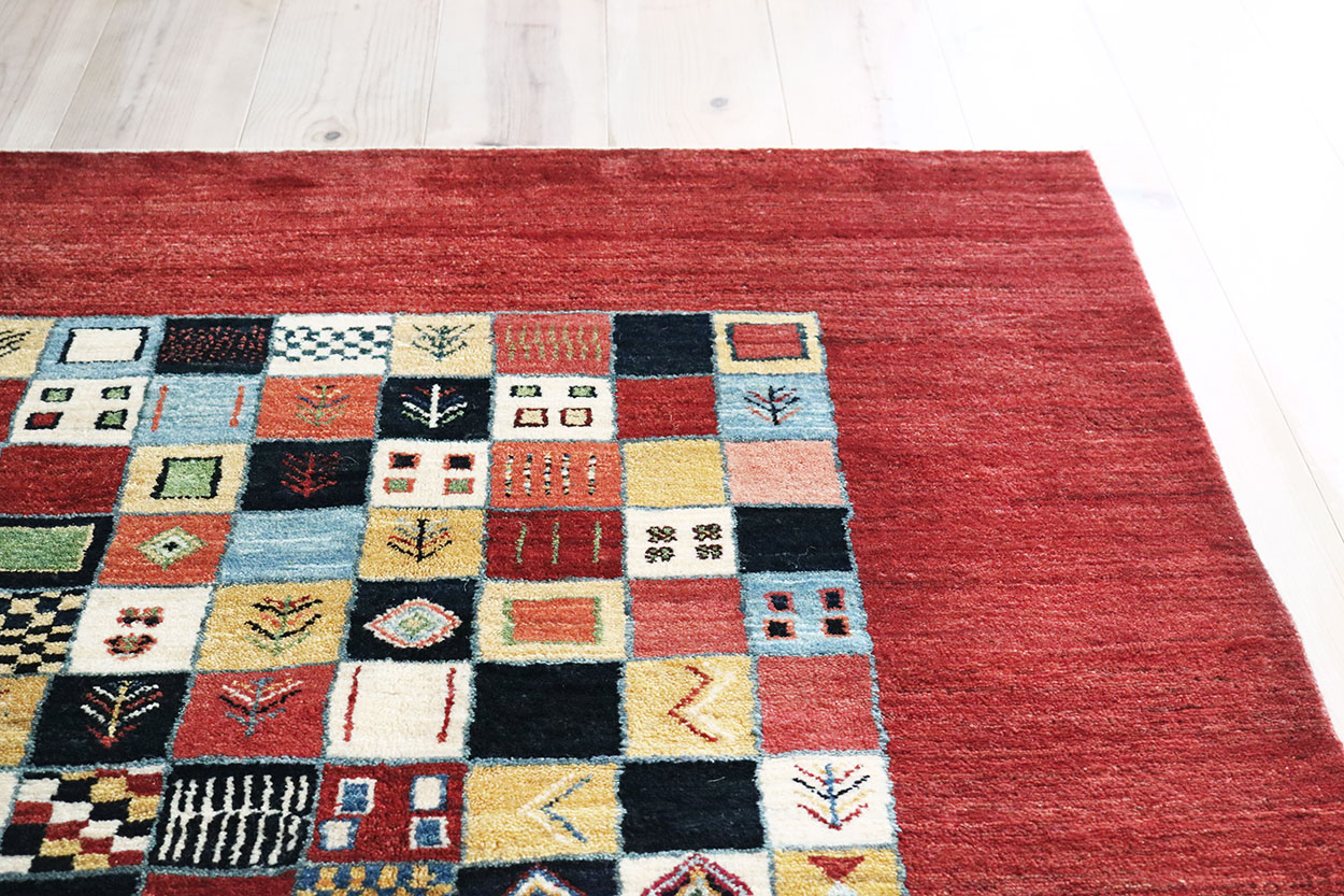 レッドパッチワークギャッベ