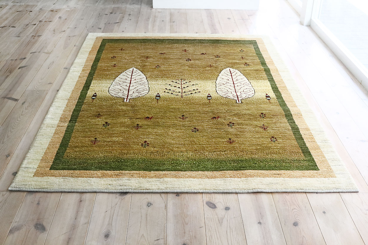 グリーン糸杉の木ギャッベ