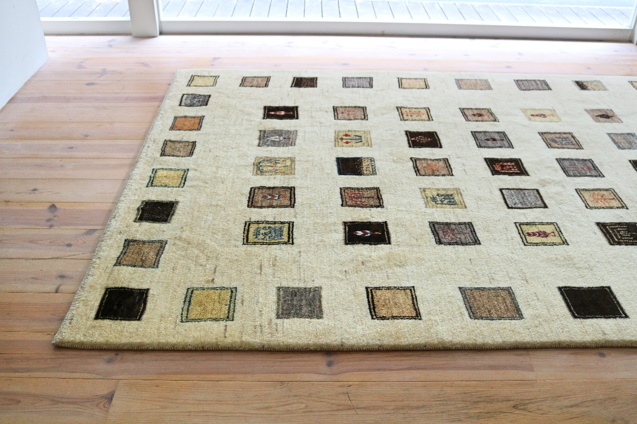 原毛パッチワークギャッベ