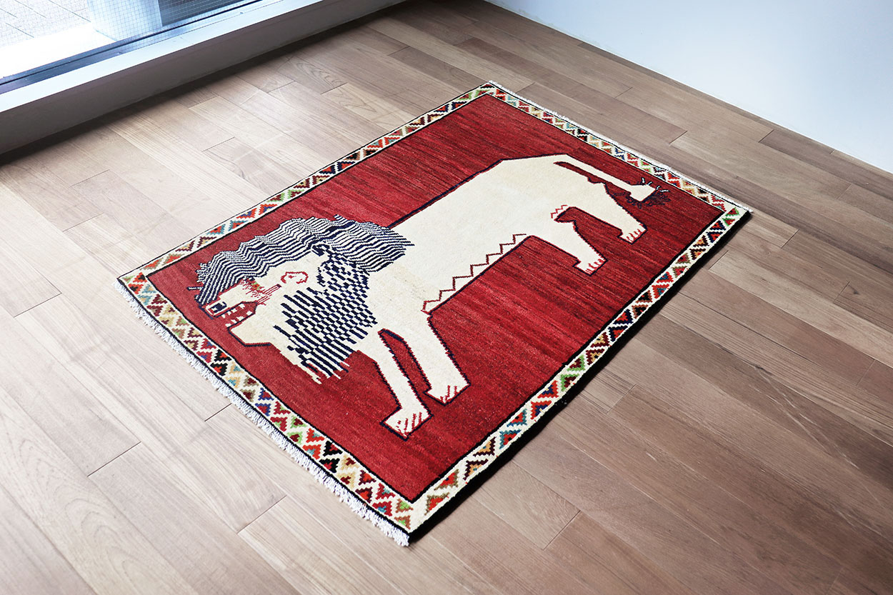 ライオンギャッベ