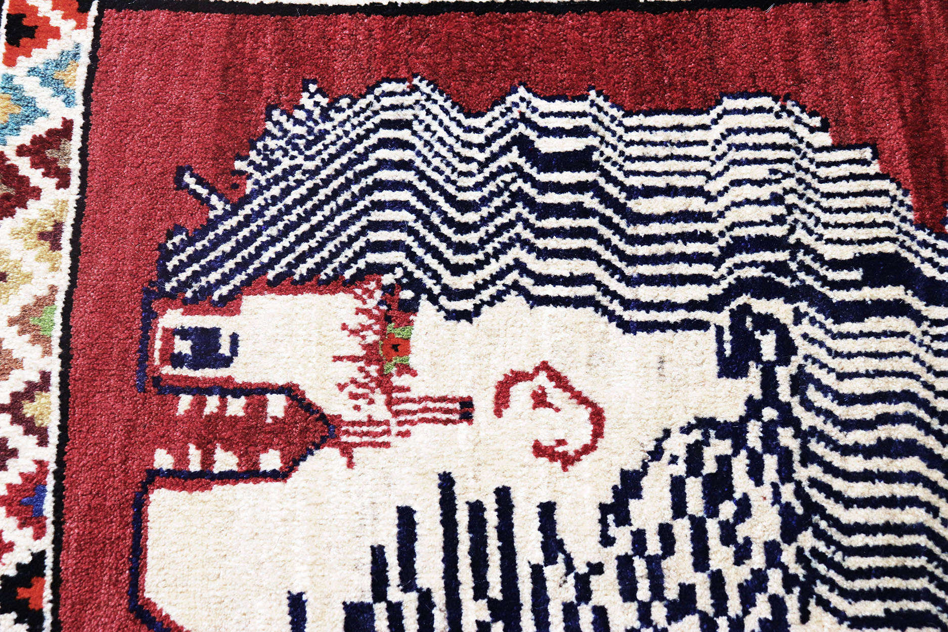 ライオンギャッベ