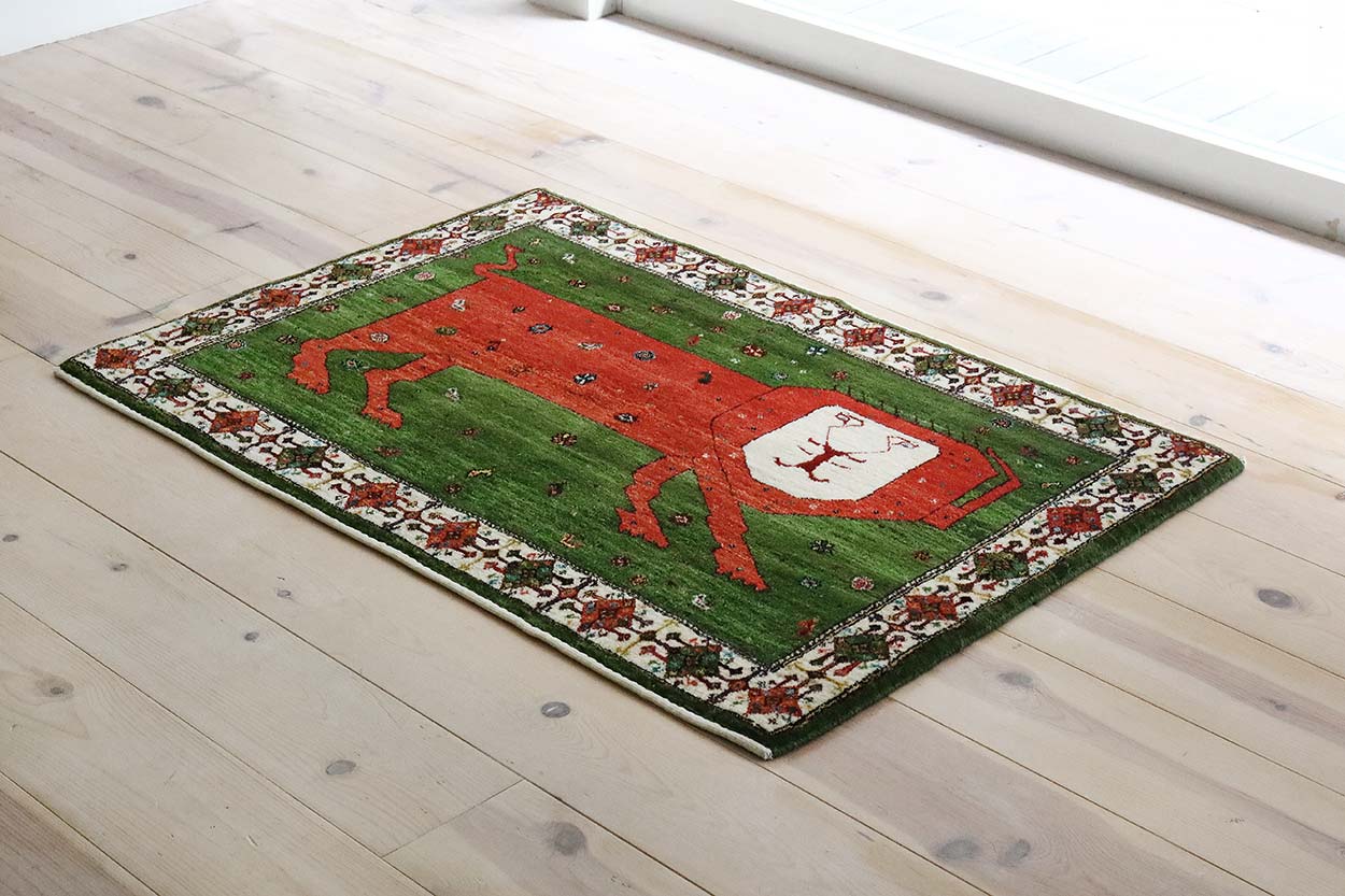 ライオンギャッベ