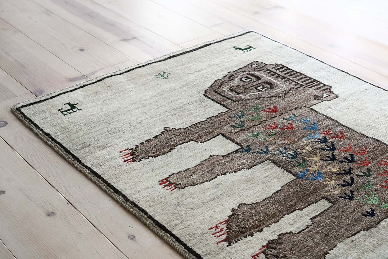 ライオンギャッベ