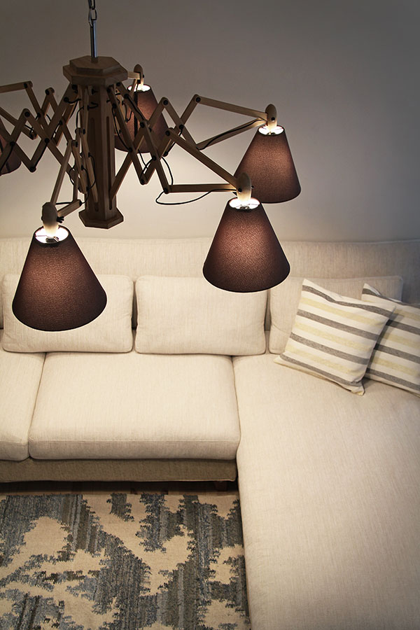 木製シャンデリア