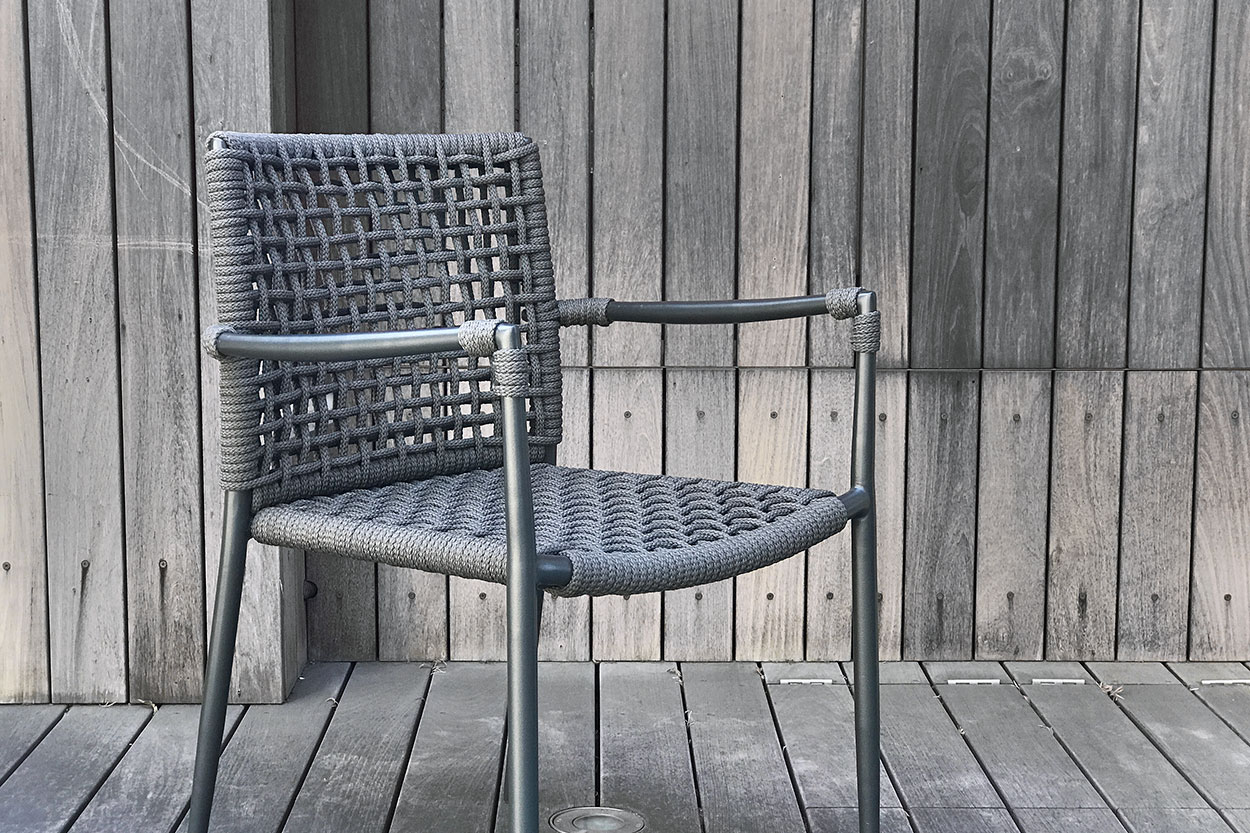 アウトドア家具