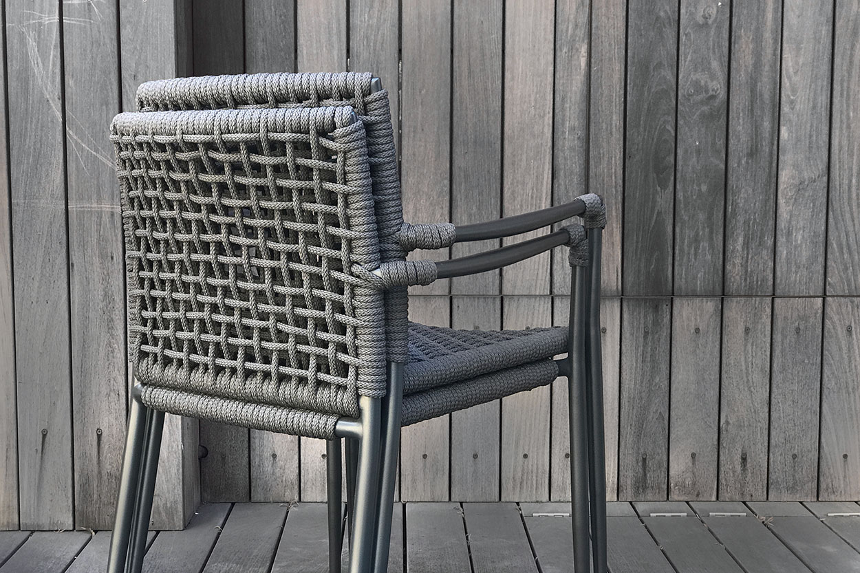 アウトドア家具