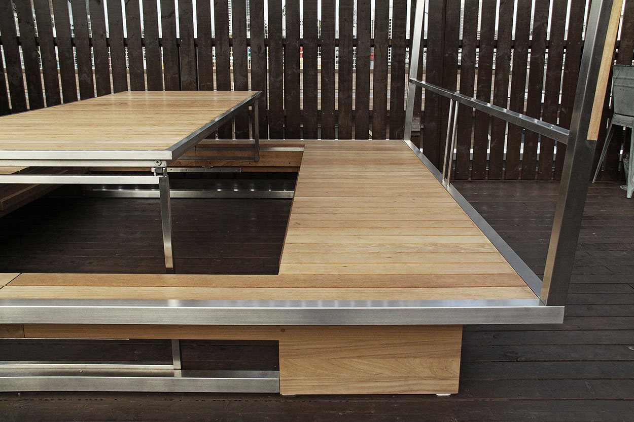 アウトドア家具