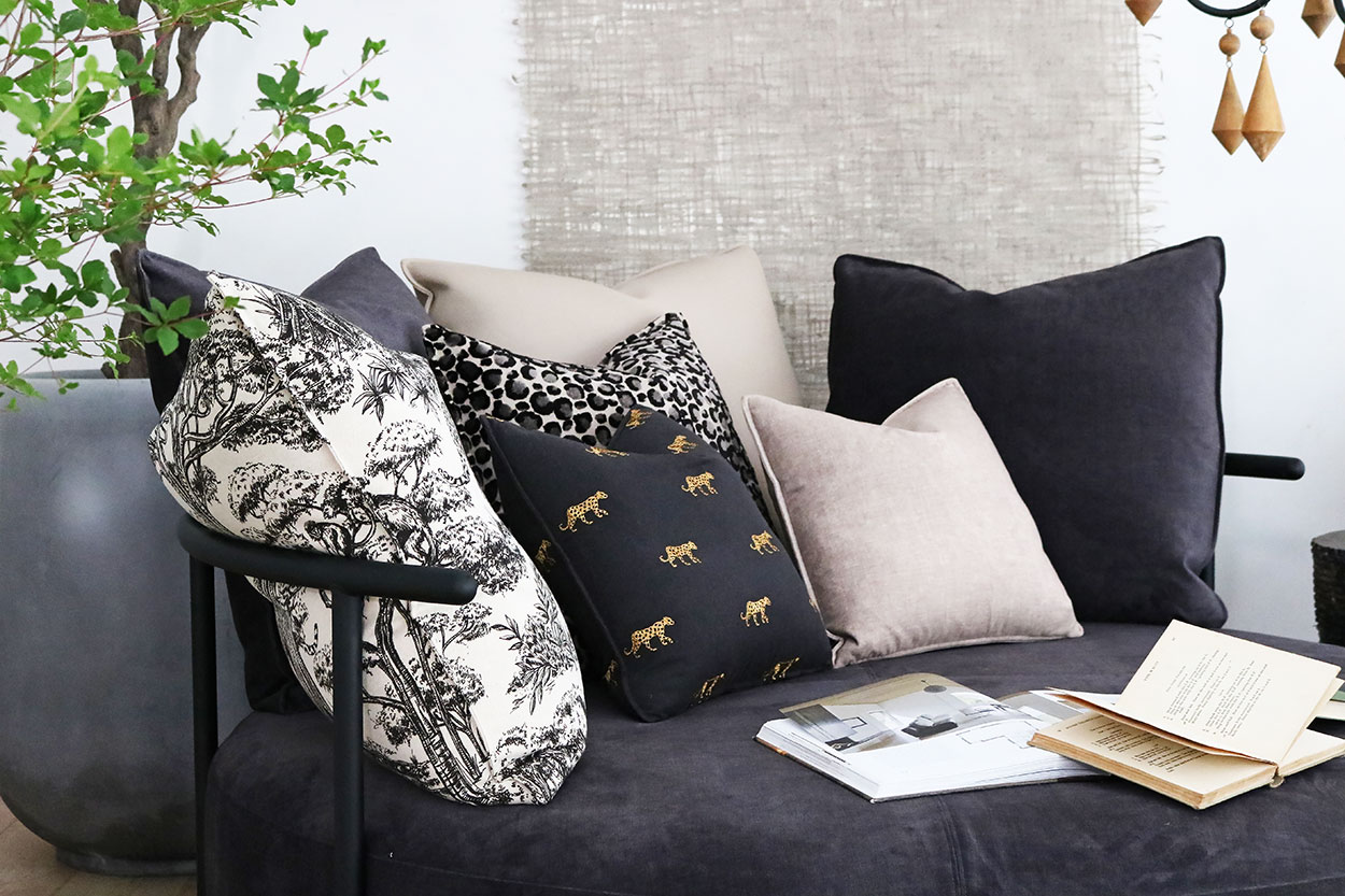 モカフレームソファ・コーディネート