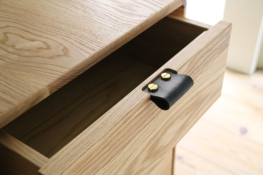 無垢材収納家具