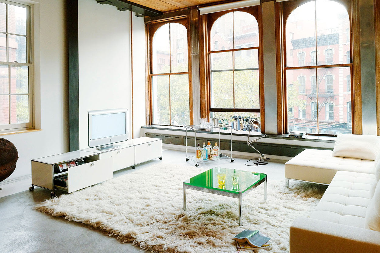 デザイン収納家具