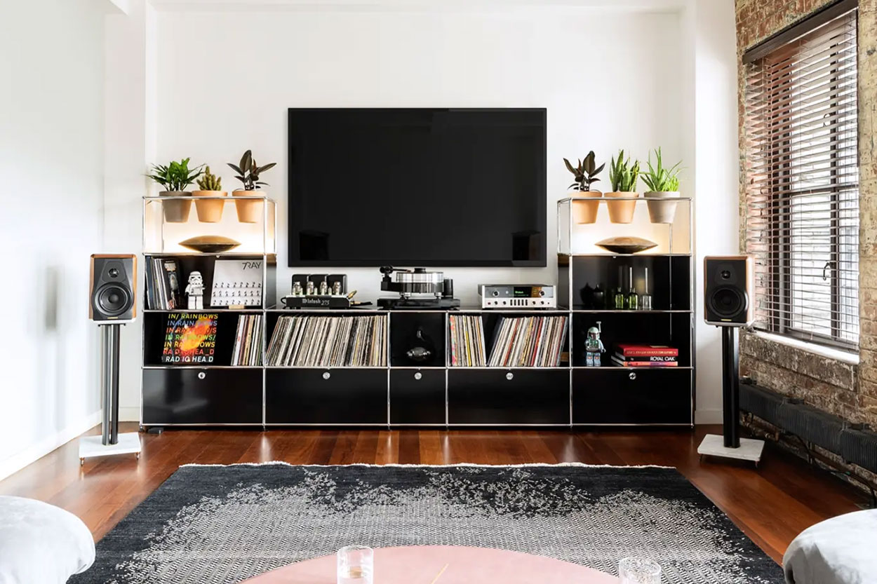 デザイン収納家具