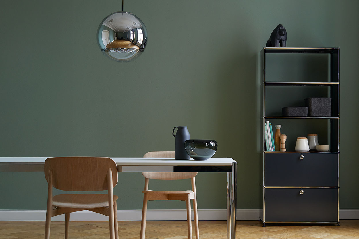 デザイン収納家具