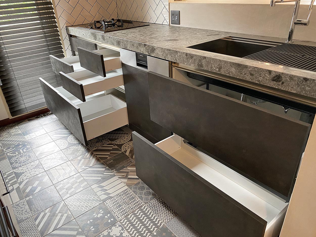 オーダーキッチン