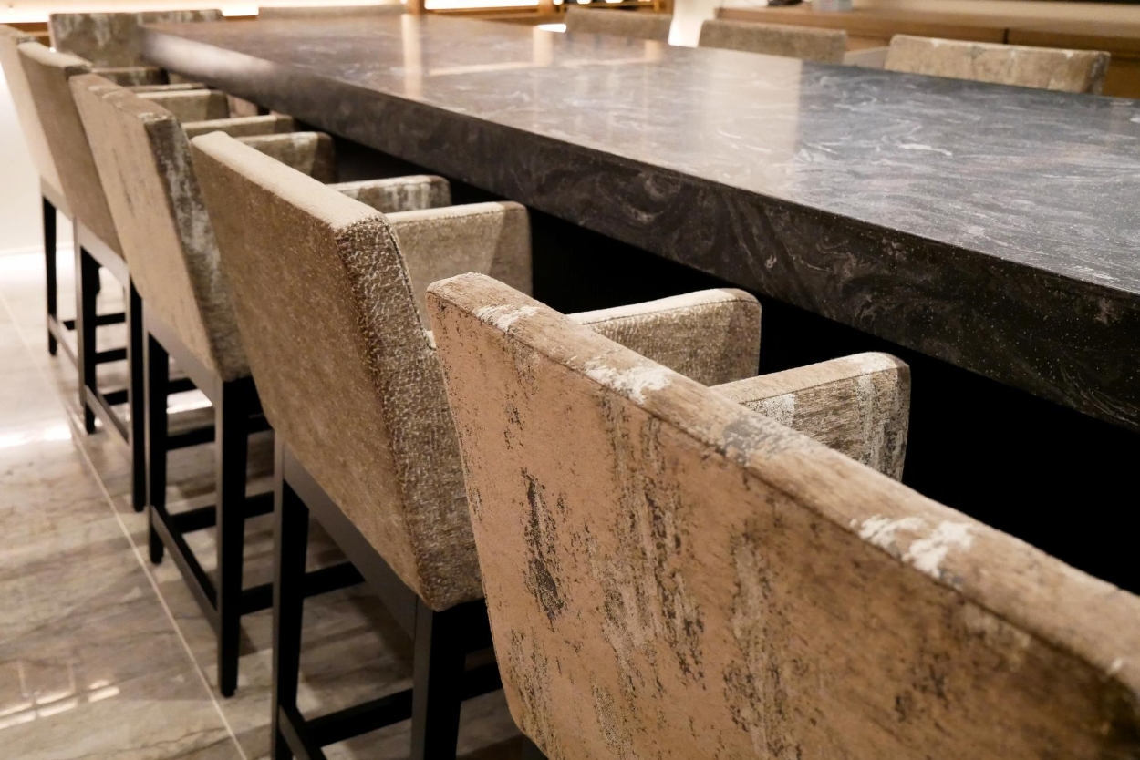 人工大理石オーダーテーブル